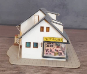 Spur N - VOLLMER 3723 - Wohnhaus mit Fotoladen - Bild 1 von 5