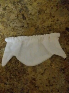 1:12 Scale Dollhouse Miniature Solid White Scalloped Valance 4 X 2 W/Rod - Picture 1 of 4