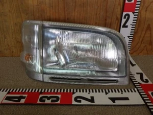 OEM DAIHATSU HIJET S200P S210P Headlight Head Light Lamp Blinker RH TESTED JDM - Picture 1 of 7