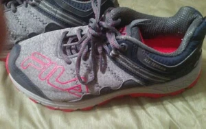 Fila All Terrain Athletic Walking Shoes Women's Size 7 WIDE Style: 5JW00236-262 - Picture 1 of 6