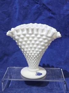 Vintage Fenton 6" High Hobnail White Milk Glass Fan Vase w/ Ruffled Rim - Nice - Picture 1 of 19