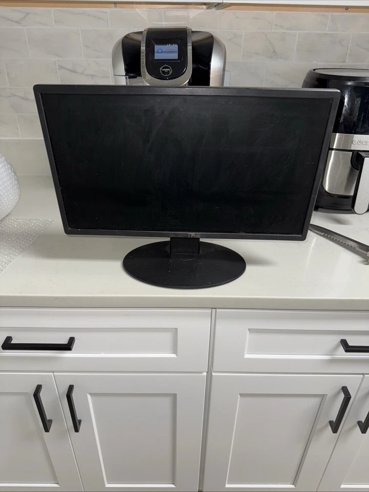 Sceptre 20" 1600x900 75Hz Ultra Thin LED Monitor 2x HDMI VGA Built-in...  - Image 1 of 1