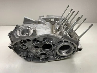 1976 Suzuki GT250 A Hustler Engine Crank Center Cases Crankcase Upper Lower NICE - Image 1 of 4