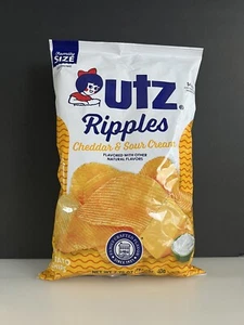⚫️Brand New UTZ Ripples Cheddar & Sour Cream Cheese Potato Chips 7.75 Oz (1 Bag) - Picture 1 of 2