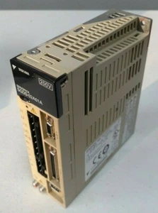 YASKAWA SERVOPACK ELETTRICO SGDS-02A01A - Foto 1 di 3