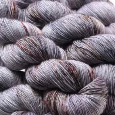 Fibras de erizo: Skinny Singles Construct:: hilo de lana merino Foto 1 de 4