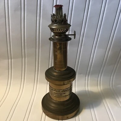 法国泵灯 大约 1800 年,黄铜,含灯芯照明 - Herrloom 黄铜 — 第 1/4 张图片