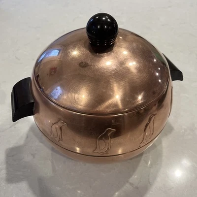 De Colección Años 50 RARO West Bend Color Cobre "Cubo de Hielo Pingüino" con Asas de Baquelita Foto 1 de 4