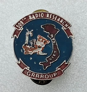 US Army 509th Radio Research Vietnam War Beercan Pin - Picture 1 of 2