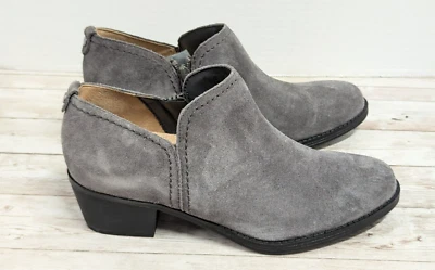 Botas Chelsea Naturalizer para mujer 7,5 grises negras gamuza cremallera tacón bloque punta almendra Foto 1 de 4