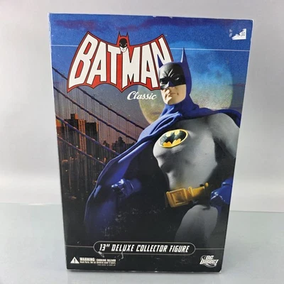 Boneco de ação DC Direct Batman Classic 13" Deluxe colecionador 26164 DC Comics NOVO - Imagem 1 de 4