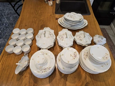 Vintage 91 Piece Floral Porcelain Dinnerware Set, Plates & Bowls Collection - Image 1 of 4