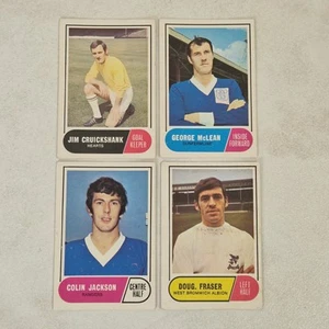 Tarjetas de fútbol escocesas con respaldo azul de A&BC 1969 × 4 No. 36 37 65 68 - Imagen 1 de 10