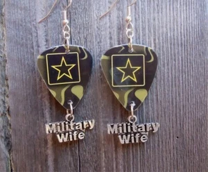 Army Insignia Military Wife Guitar Pick Earrings - Picture 1 of 3
