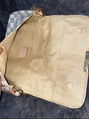 Used Bag - Image 1 of 4
