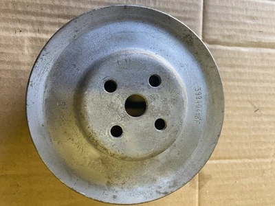 "Polea bomba de agua original vintage de 3 ranuras 399404 KF 6 1/8"" diámetro 68-70 Olds" Foto 1 de 4