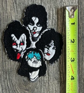 KISS PATCH Donruss Kiss Card Pack 70er Gesichter Vintage Kiss UNBENUTZT Gene Simmons - Bild 1 von 3