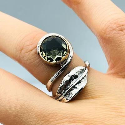 Anillo de plata de ley 925 con peridoto simulado auténtico hecho a mano ajustable para mujer Foto 1 de 4