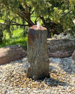 Quellstein Schiefer Monolith 82cm Gartenbrunnen Springbrunnen Komplettset - Bild 1 von 4