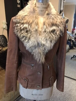 NWOT Ezza by Michael Hoban Brown Leather Distress Suede Fox Collar Sz L - Image 1 of 4
