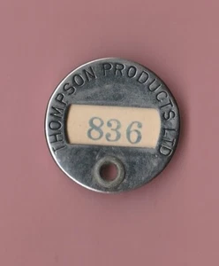 DE COLECCIÓN PRODUCTOS THOMPSON LTD. INSIGNIA DE EMPLEADOS NO 836 - Imagen 1 de 2