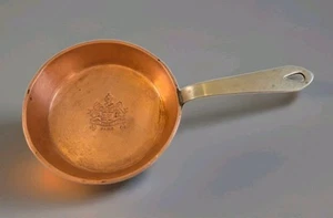 VTG Miniature Copper RESTAURANT LASSERRE Paris Frying Pan Brass Handle 6"Lx3"D - Picture 1 of 6