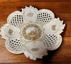 ANTIGUO CUENCO DE PORCELANA CON PATAS RETICULADO PINTADO A MANO ALEMÁN VON SCHIERHOLZ - Imagen 1 de 5