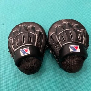 Winning Standard Oval Punch Mitts Black – Left & Right Pair Used ships from JP - Picture 1 of 4