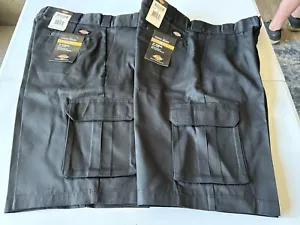 Dickies Cargo Black Loose Fit Shorts 13 Inch Inseam 32 In Waist New Lot Of 2 - Picture 1 of 5