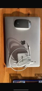 Macbook Pro 2018 inkl. Zubehör - Bild 1 von 2