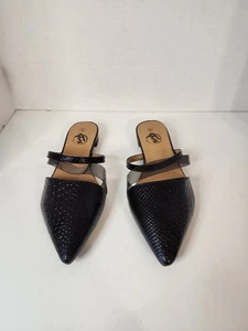 Trary Size 5 Black Flats - Picture 1 of 5