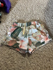 Old Navy Girls Size 8 Shorts In Excellent Condition. - Picture 1 of 1