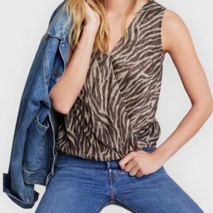 Anthropologie eri + ali gold and maroon sleeveless VNeck top NWOT size XS - Picture 1 of 11