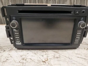 07 08 Saturn Outlook Yukon Silverado FM CD Player Navigation Radio Receiver OEM - Picture 1 of 6