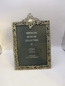 Marco de fotos de metal ornamentado Lenox Kirk Stieff American Museum Collection 5x7 - Imagen 1 de 4