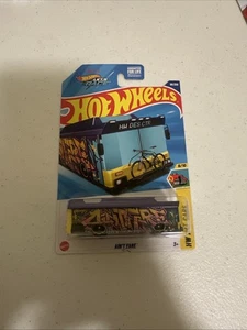 2025 neue HOT WHEELS AIN’T FARE Mainline BUS Graffiti ART CARS - Bild 1 von 1