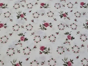 TRES JOLIE Pink Floral Circles in Cream Timeless Treasure Cotton Fabric FQ - Picture 1 of 5