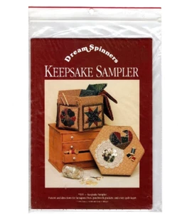 CAJA SAMPLER RECUERDO SIN CORTAR, BOLSILLOS DE PATCHWORK, PATRÓN CORAZÓN EDREDÓN LOCO 1990 - Imagen 1 de 4
