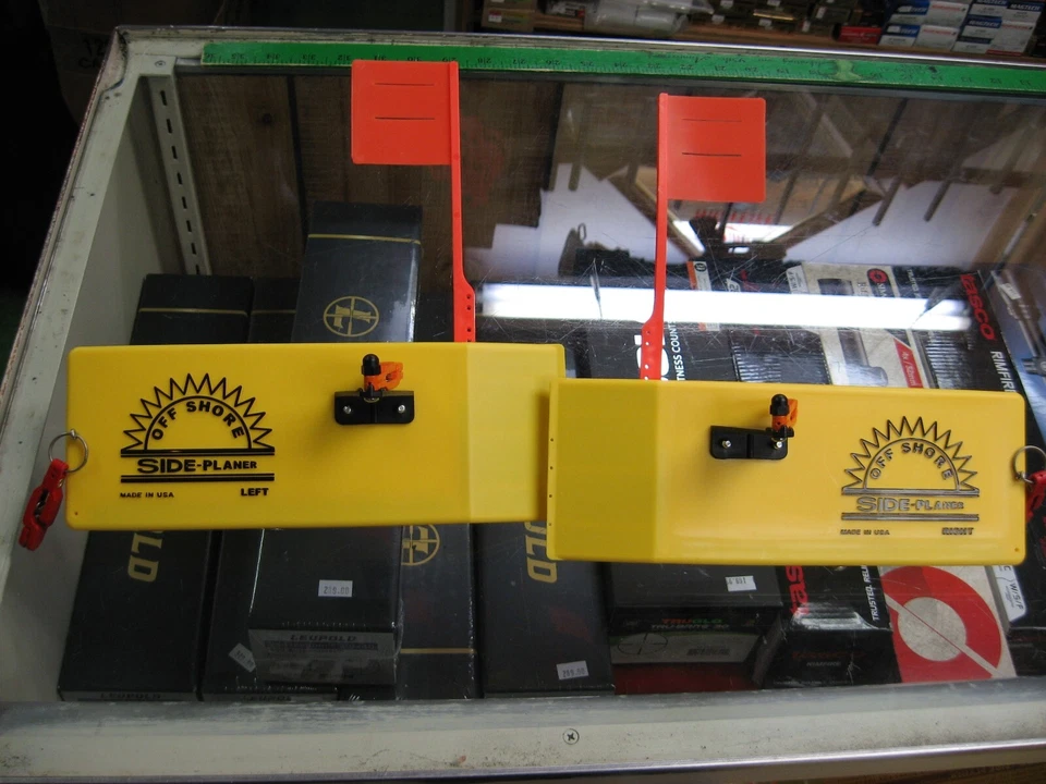 OFFSHORE OR-12 PLANER BOARDS SET - Image 1 of 1