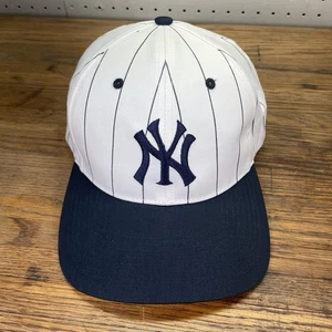 VTG New York Yankees Pinstripe Hat Twins 90s Snapback Baseball Cap Retro Sports - Picture 1 of 17