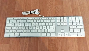 Original Apple Extended Keyboard A1243 Wired Aluminium AZERTY (FRANZÖSISCH) weiß - Bild 1 von 9