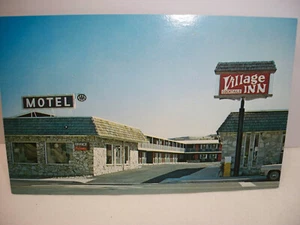 Cartolina d'epoca Village Inn Motel Arlington Oregon non circolata - Foto 1 di 2