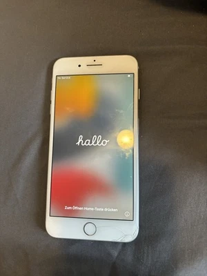 iPhone 8 Plus Unlocked Smartphone silver good conditions - Image 1 of 2