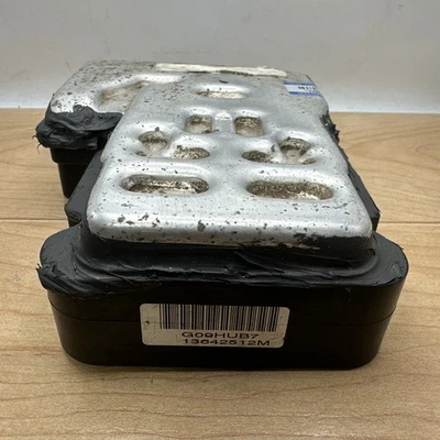 Chevrolet Tahoe Silverado 2003-2006 ABS módulo de bomba de freno antibloqueo 13642512M Foto 1 de 3