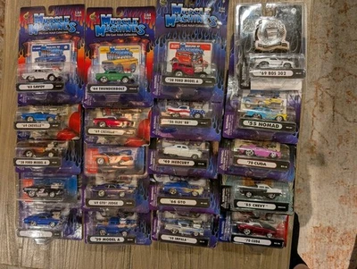 Lot of 20 NEW Unopened Packs  MUSCLE MACHINES Cars Chevy Ford Mercury  GTO Etc. - Image 1 of 3