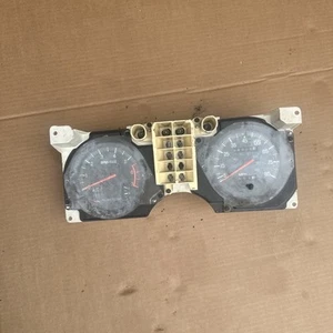 87-88 FORD RANGER BRONCO II DASH SPEEDOMETER TACHOMETER INSTRUMENT GAUGE CLUSTER - Picture 1 of 7
