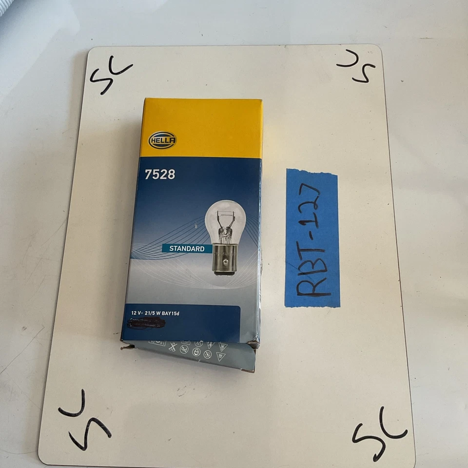 Многоцелевая лампочка HELLA 7528 Porsche 911 BMW X5 VW Volkswagen Jetta Mini - Изображение 1 из 4