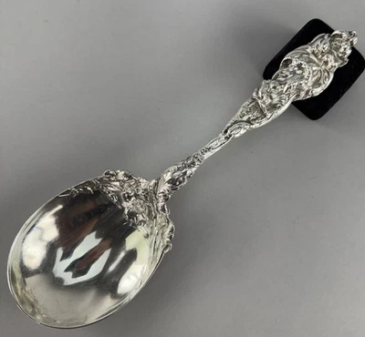 Superb Les Six Fleurs Sterling Silver Serving Spoon Reed & Barton - Image 1 of 4