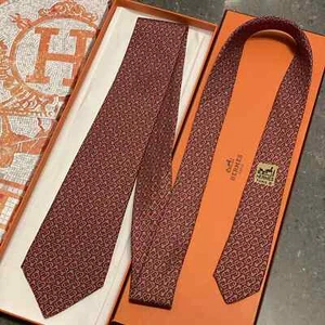 Authentic Hermes 100% Silk Made in France Red Men's Neck Tie 7318 EA - Picture 1 of 6