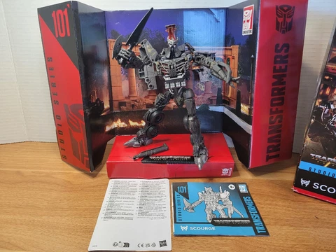 Transformers Studio Series 101 Leader Scourge TF7 Rise of the Beasts 230401 OPEN Cover